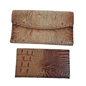 Brahmin Ady Melbourne Crocodile Leather Wallet Checkbook Almond Full Size Gift